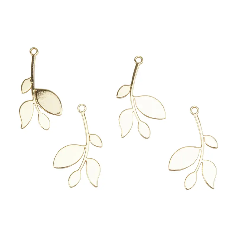 18K Gold-Plated Leafy Branch Brass Pendant Pack (4 Pieces) 1