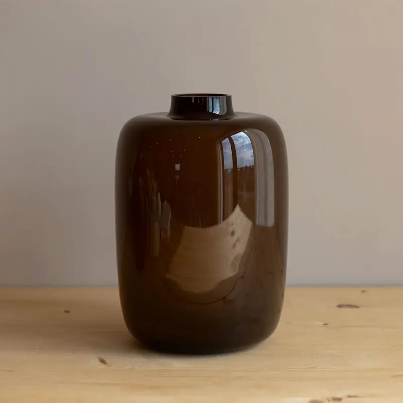 Acorn-Shaped Mouth-Blown Glass Vase 1