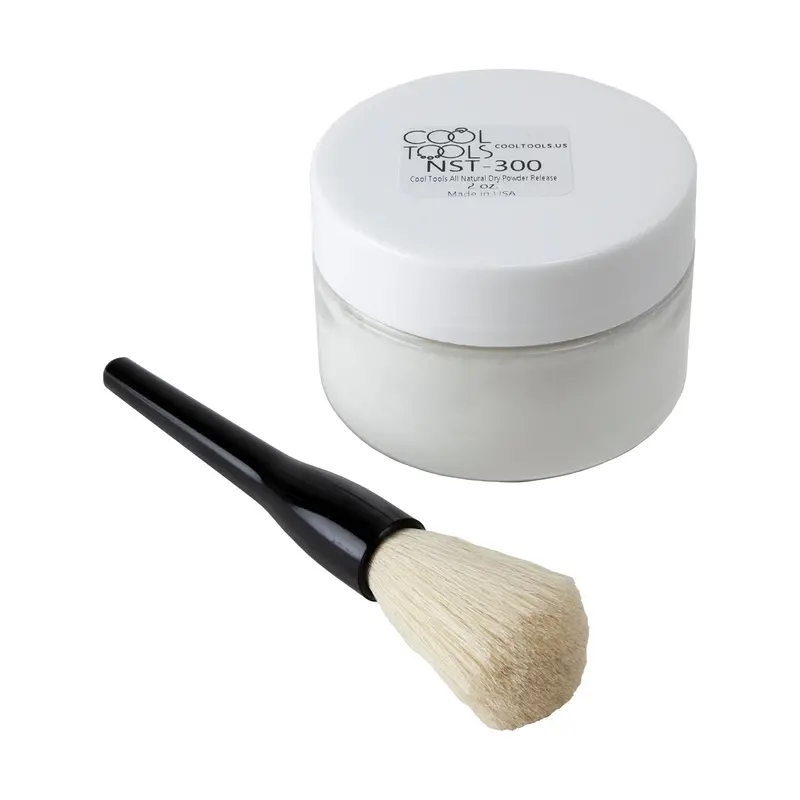 All-Natural Dry Powder Release Agent With Soft Dusting Brush (2 Oz) 1