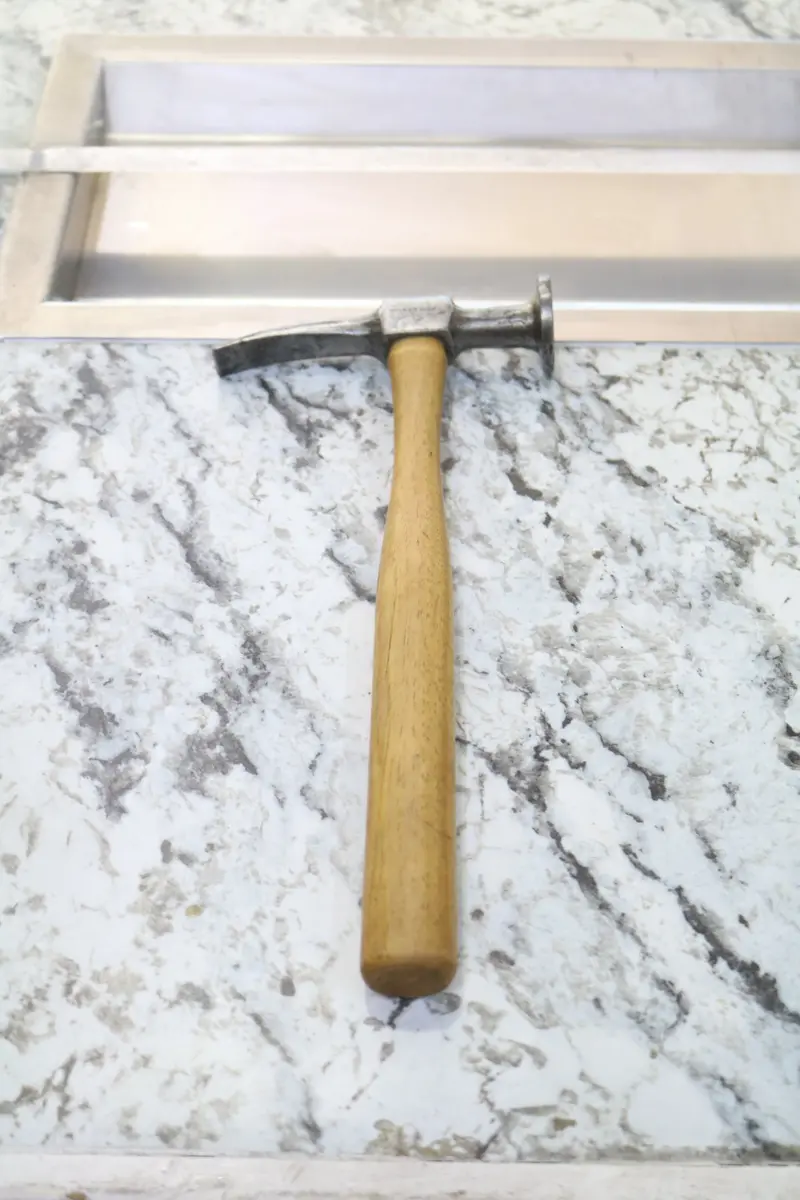 Blue-Point Bf-608 Short-Curve Cross Peen Body Hammer (Snap-On Brand) 1