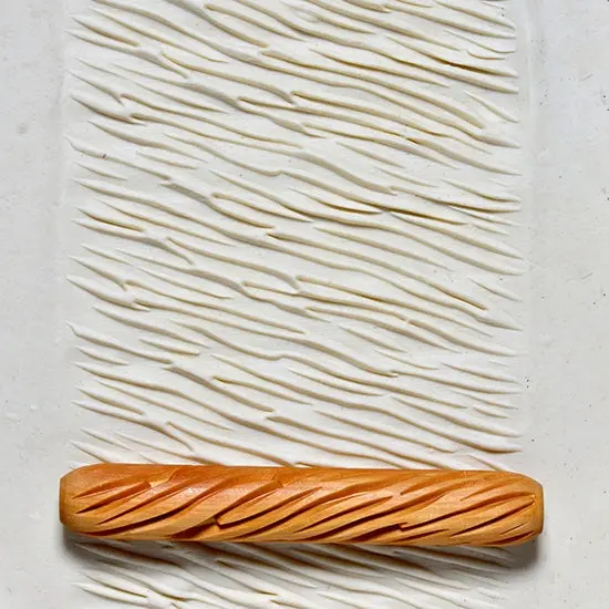 Diagonal Ridge Texture Wooden Hand Roller 1