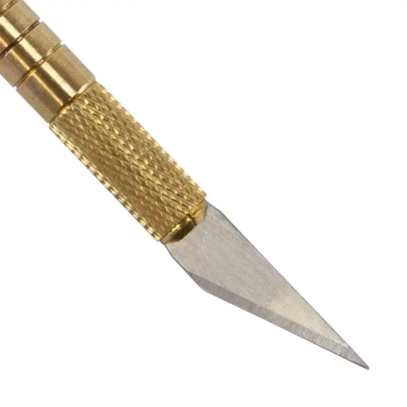 Golden Steel Carving Knife For Smooth, Controlled Cuts 1