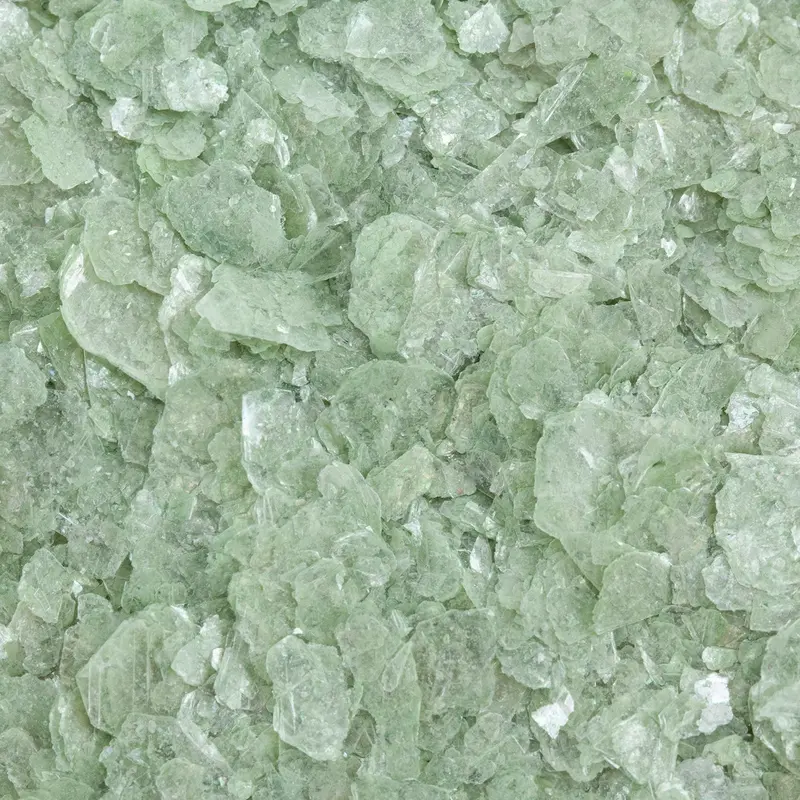 Green Mica Flakes For Lustrous, Nature-Inspired Finishes 1