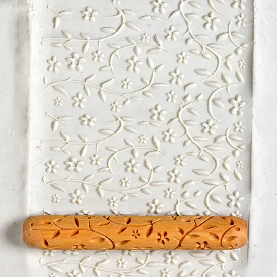 Handcrafted Wooden Roller – Botanical Flora By Laura 1
