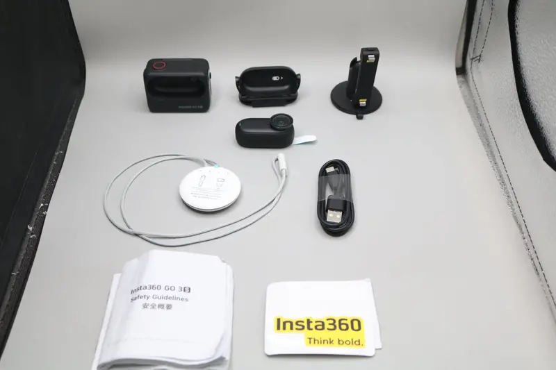 Insta360 Go 3S Compact Action Camera – 64Gb, Midnight Black – Refurbished 1