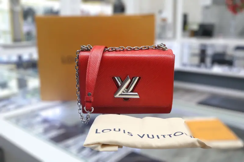 Louis Vuitton Twist Mm Handbag In Vibrant Red Epi Leather (Local Pickup Only) 1