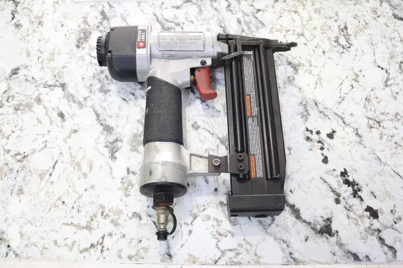 Porter-Cable Bn200Sb 18-Gauge Brad Nailer – 2-Inch Fastening Capacity 1