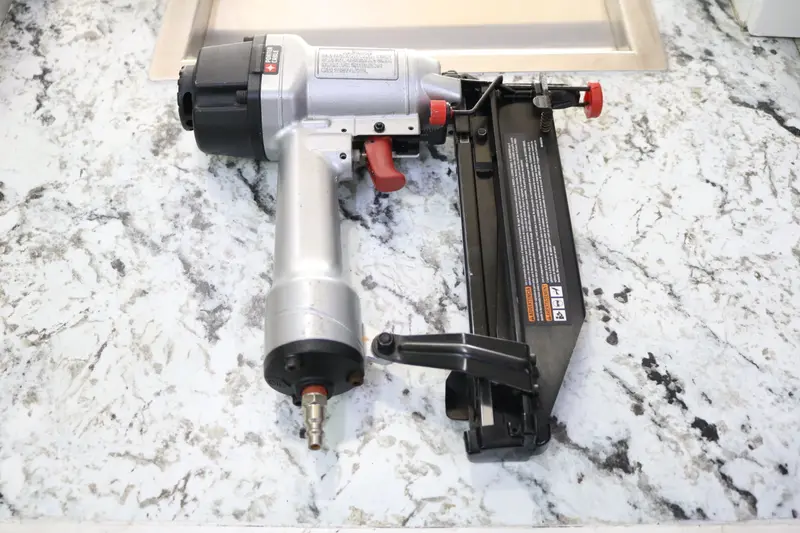 Porter-Cable Fn250C 16-Gauge Finish Nailer – Pneumatic Tool 1