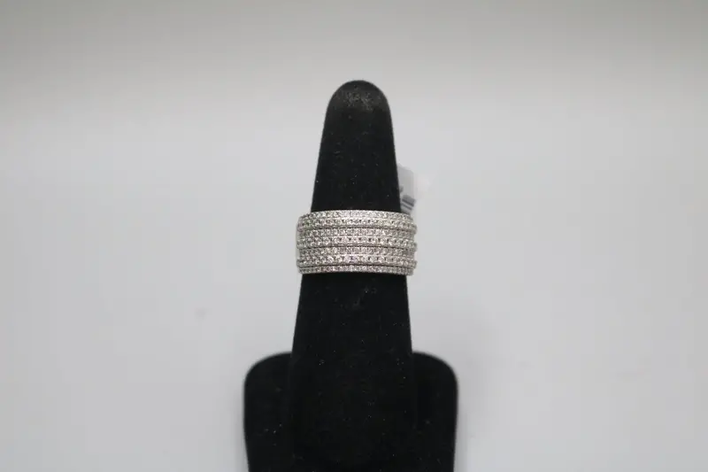 Pre-Owned 10K White Gold Diamond Channel Band – 1.47 Ctw, No Shipping Available 1