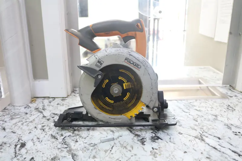 Ridgid R885 Corded Circular Saw — Bare Tool (No Battery Or Charger) 1