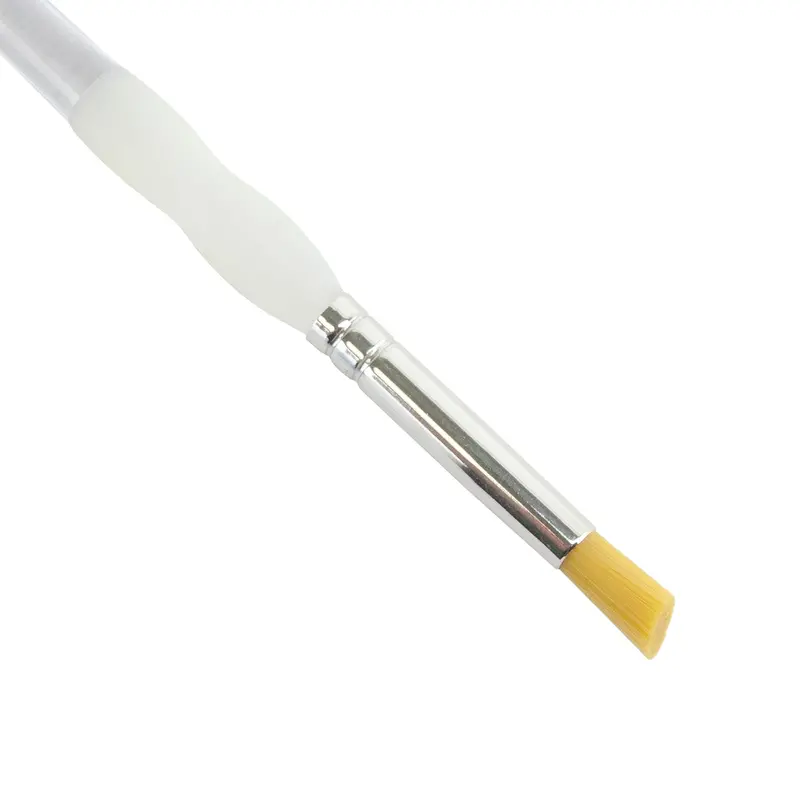 Royal Soft-Grip™ Deerfoot Taklon Brush – 1/4 Inch Fine Detail Tool 1