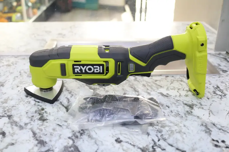 Ryobi Pcl430 18V Oscillating Multi-Tool – Versatile Cutting & Sanding 1