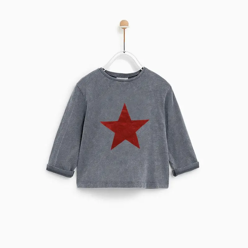 Zr Star Design Faded Long-Sleeve T-Shirt – Distressed Vintage-Inspired Top 1